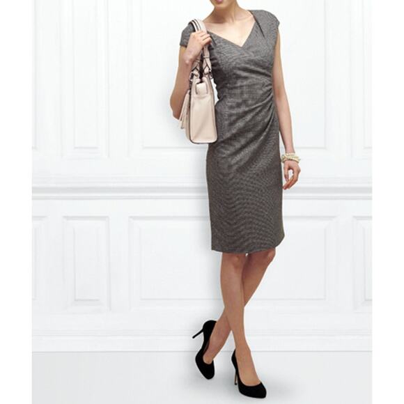 L.K. BENNETT NWT Princess Kate's favorite brand - Picture 3 of 8